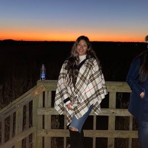 Meet your Posher, Heidi